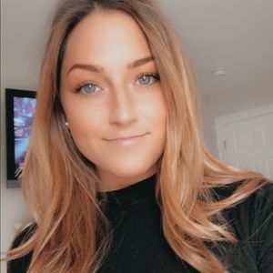 Meet your Posher, Michaela